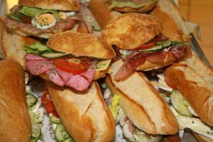 sandwiches-180982_1280